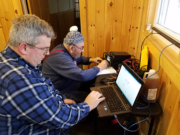 KB3SBC (left) and K3BVQ hard at work.