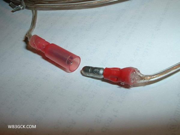 This is the quick-disconnect connector I used on the original version of the counterpoise wire.