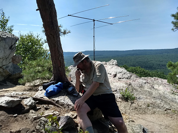 NK1N operating in the CQ Worldwide VHF Contest from the Pole Steeple Trail. (Photo by NU3E)