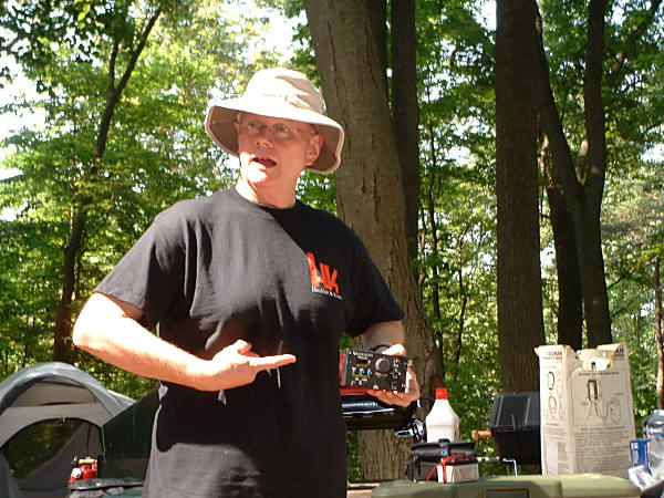 Rich Arland K7SZ at the Eastern Pennsylvania QRP Club (EPA-QRP) Field Day in 2005.