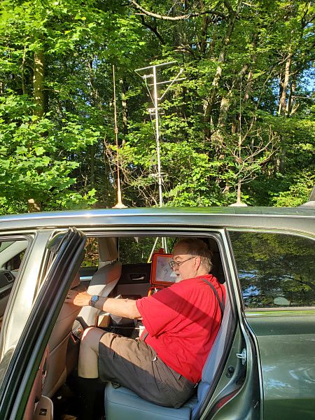 K3YTR operating 6 and 2 meters from his car