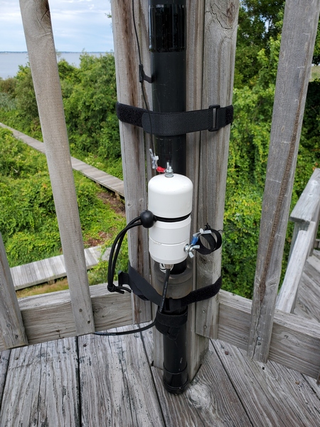 My antenna feedpoint. I used my weather-resistant 4:1 to create a Rybakov-type vertical.