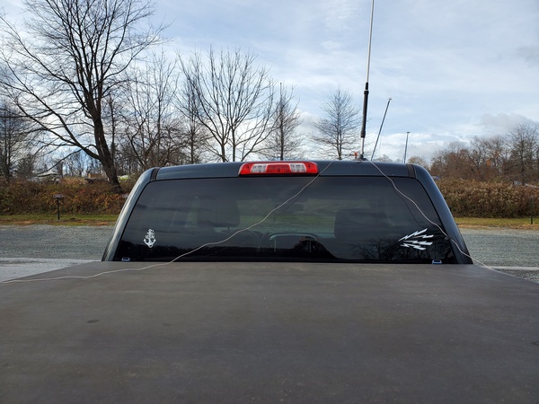 In this configuration, I had two 16.5-foot counterpoise wires attached.