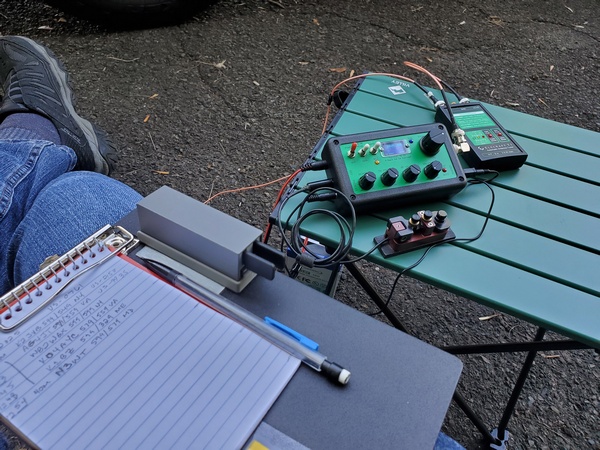 My usual set up: Penntek TR-35 and Elecraft T1 ATU