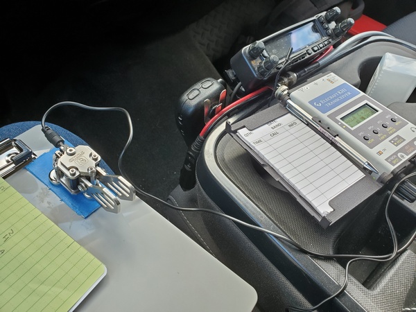 My Elecraft KH1 and Tumd stainless steel paddles in the cab of my truck