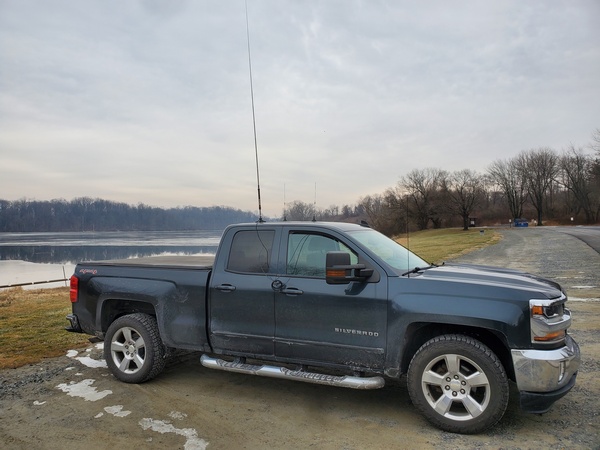 The Gabil GRA-7350TC antenna and magnetic mount on my truck