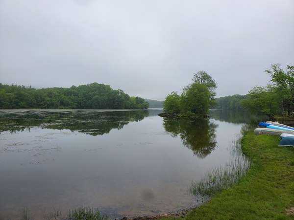 Hopewell Lake on a dreary morning