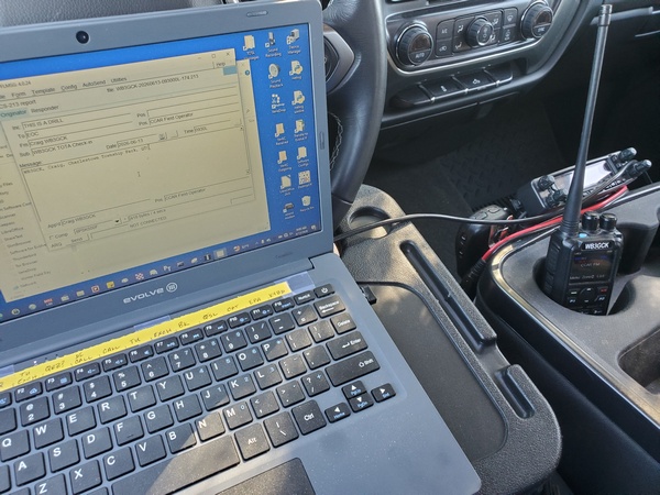 My little Evolve netbook handling NBEMS traffic during the drill